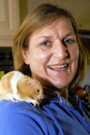 <b>Lisa Taplin</b> with the abandoned hamster - 56379_0_l