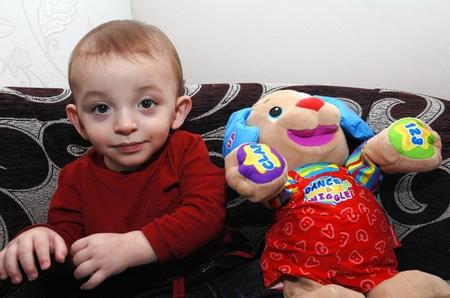 Brave fighter Minster baby Jake Willett saved by miracle ...